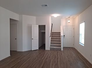 201 Pottersville Ln, Jarrell, TX 76537