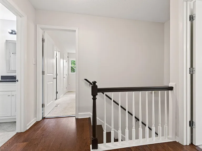 1526 Dirkson Ct — Photo 26