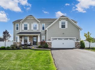 6410 Beach Dr, Lockport, NY 14094