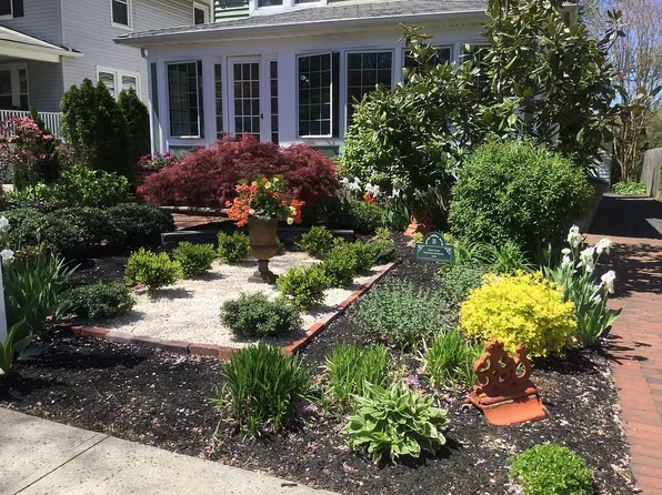 23 John St, Red Bank, NJ 07701