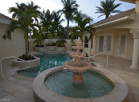 2nd image of 28493 Del Lago Way
