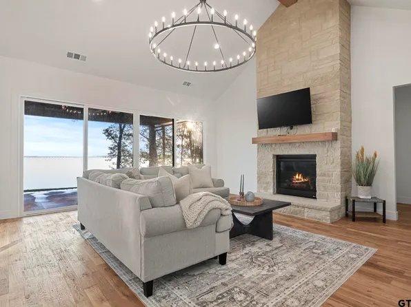 641 N Private Road 52416, Leesburg, TX 75451