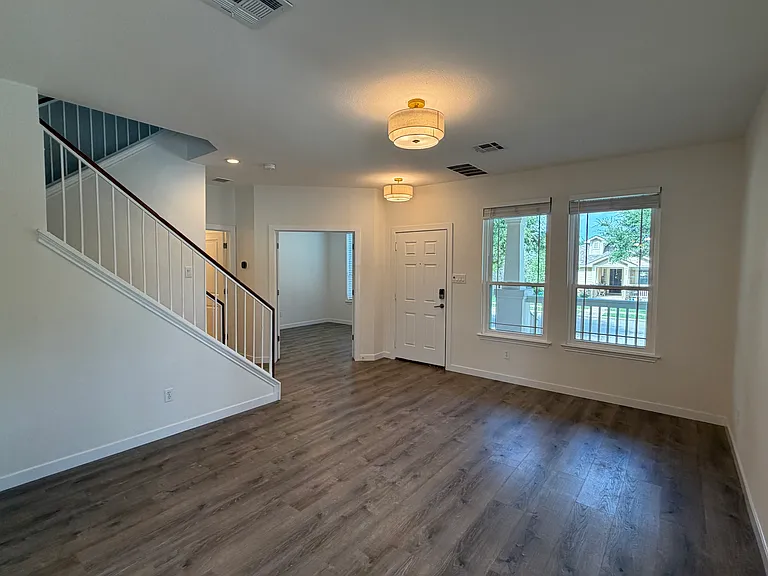 801 Brazos Bend Dr — Photo 24