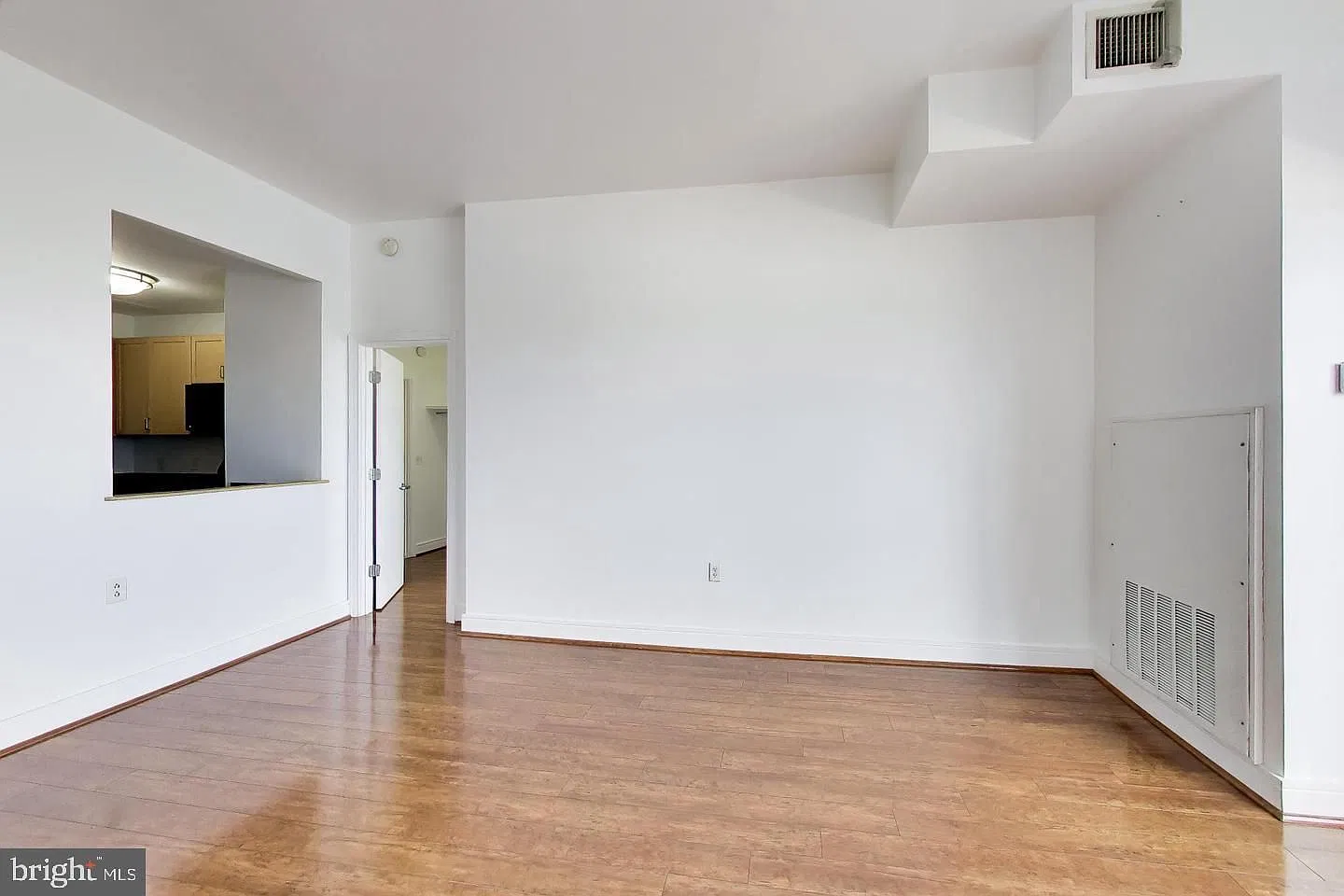 Potomac Place Tower — Photo 4