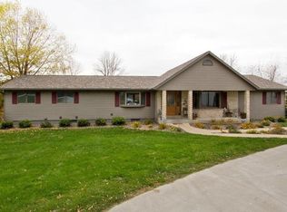 32337 Juniper Rd, Chatfield, MN 55923