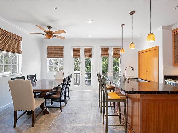 3rd image of 2923 Bayshore Pointe Dr
