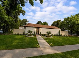 69 April Wind Dr S, Montgomery, TX 77356
