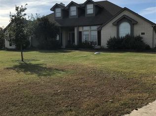 211 N Rolling Plains Dr, Rhome, TX 76078