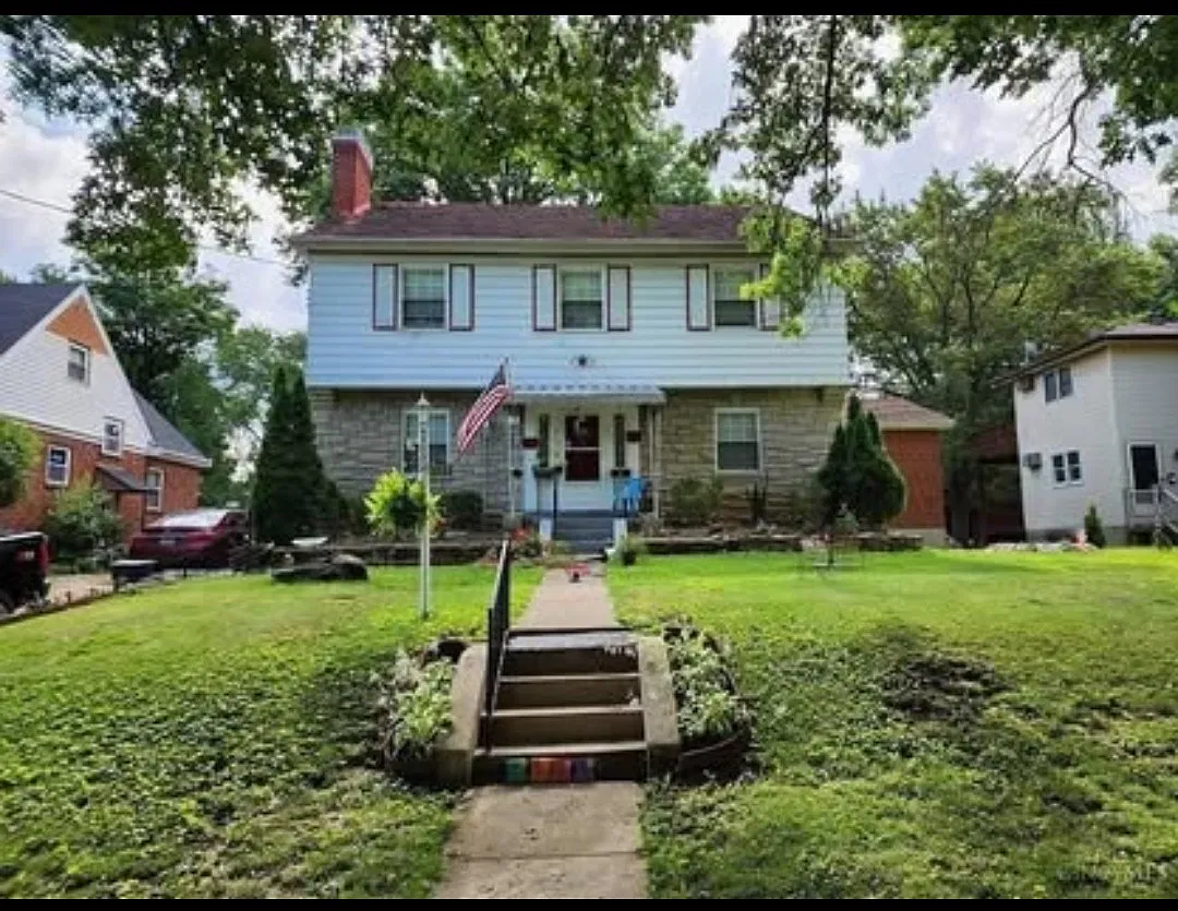 3 bed, 1393 sqft, $1,500 — Photo 1