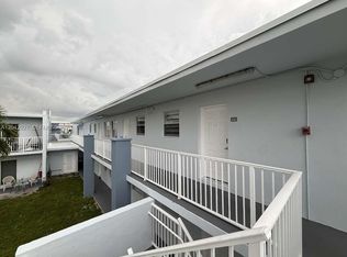 1255 W 49th Pl APT H202, Hialeah, FL 33012