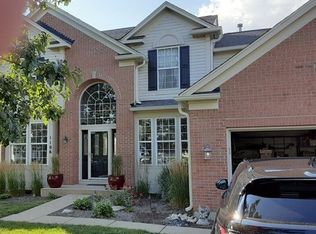 1106 Spinnaker St, Elgin, IL 60123