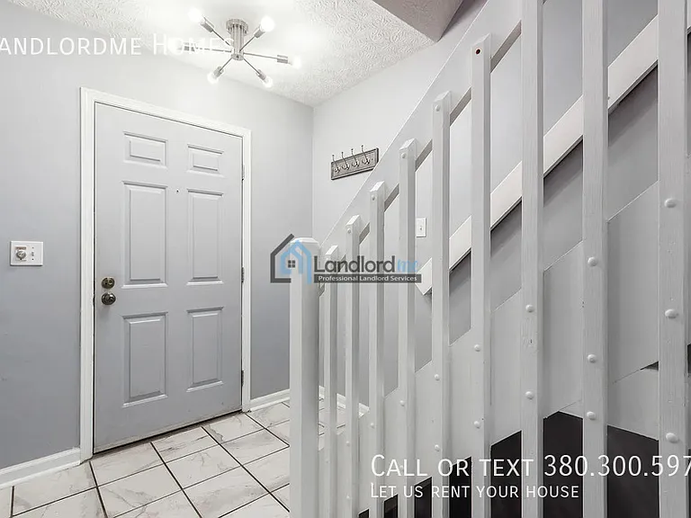 199 Macandrews Way #1 — Photo 2