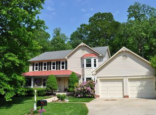 3715 Ridgelea Dr, Fairfax, VA 22031