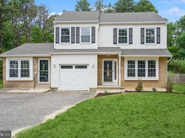 708 Forest Dr, Atco, NJ 08004