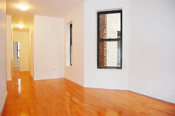 Rented by Landmark Real Estate | media 30