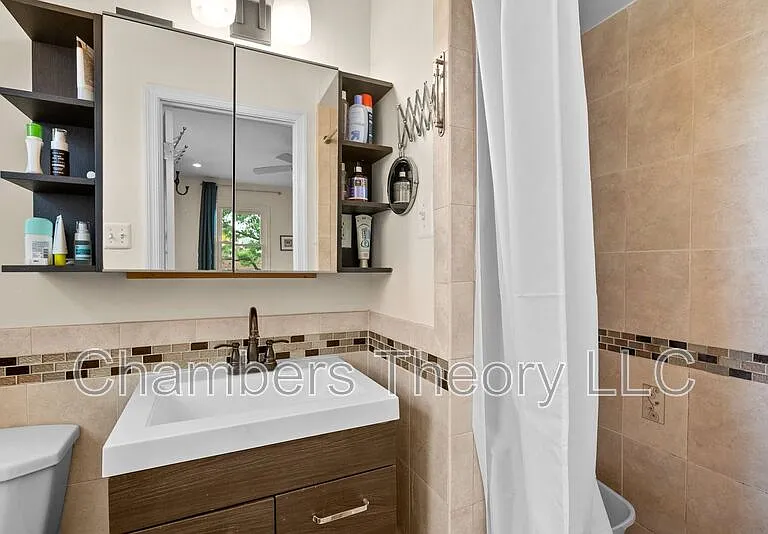 5201 2nd St NW #A — Photo 17