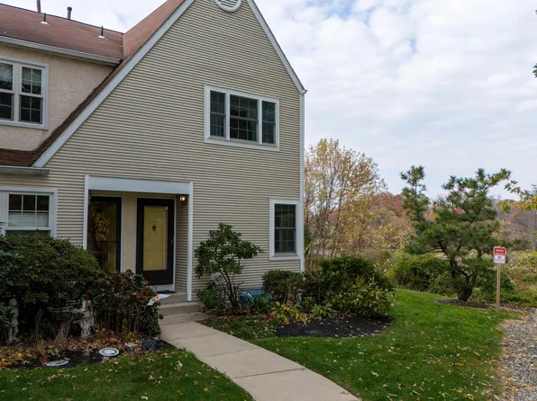 111 E Beechwood Ave APT 28, Oaklyn, NJ 08107