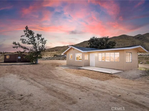 22605 Roundup Way, Apple Valley, CA 92308