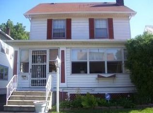 13402 Garden Rd, East Cleveland, OH 44112