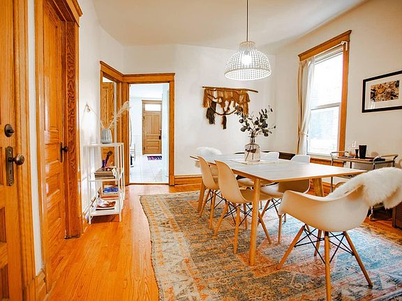 5th image of 2032 W Churchill St #2