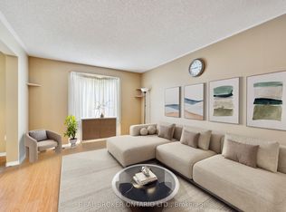 451 Citadel Ct, Waterloo, ON N2K3Y4