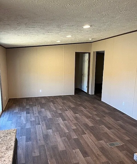 728 Sycamore St — Photo 13