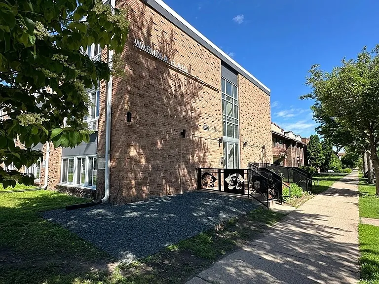 Brighten your day at LS Capital Group, where modern architecture meets comfortable living. Enjoy the inviting outdoor spaces, perfect for relaxation. Secure your new lifestyle todaya"schedule a tour and see for yourself!