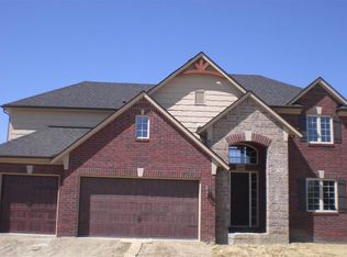 62889 Franklin Park Dr, Washington, MI 48094