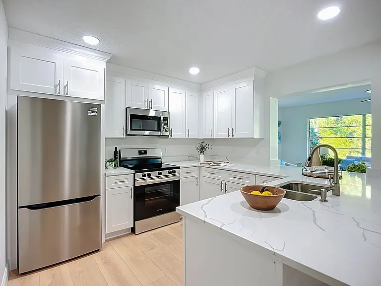 2014 Hampstead Cir — Photo 8