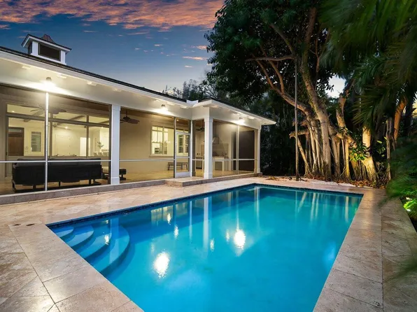 707 S Atlantic Drive, Lantana, FL 33462