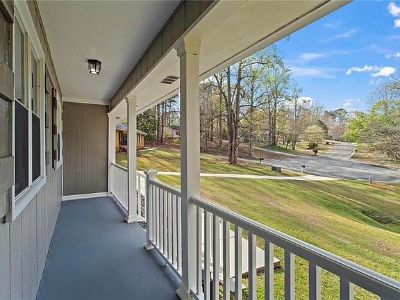 3rd image of 2332 Shire Ct