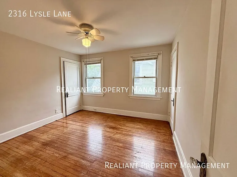 2316 Lysle Ln — Photo 8