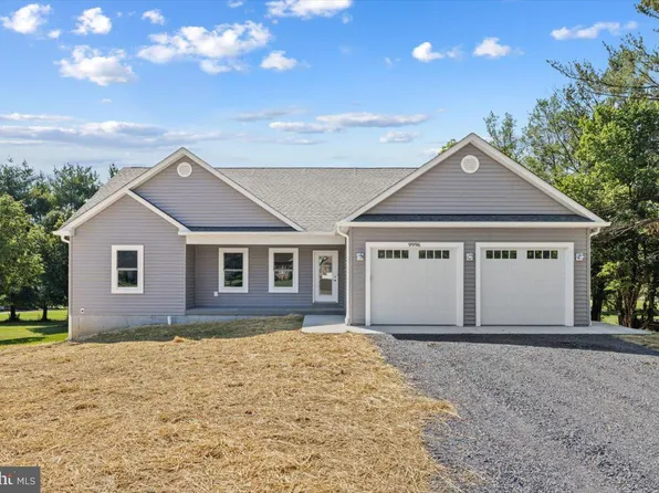 9996 Pleasant View Dr, New Market, VA 22844