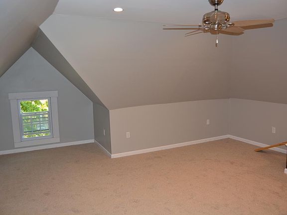 Third floor living space