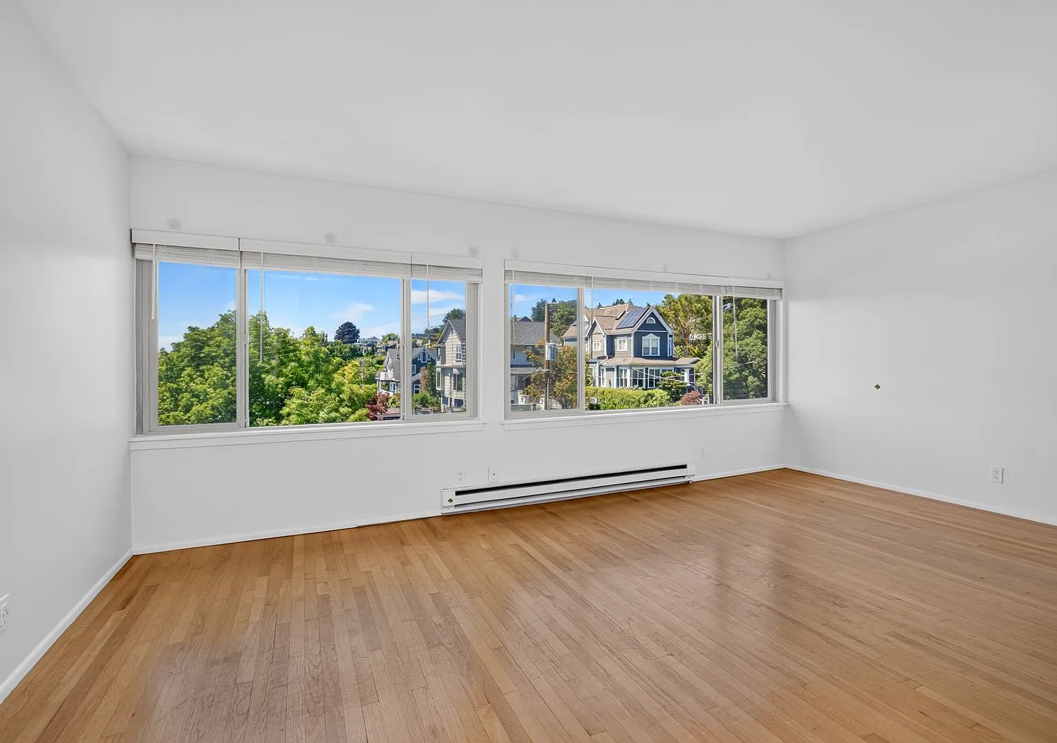 Century Terrace — Photo 4