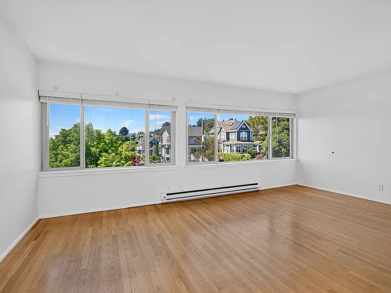Century Terrace — Photo 4