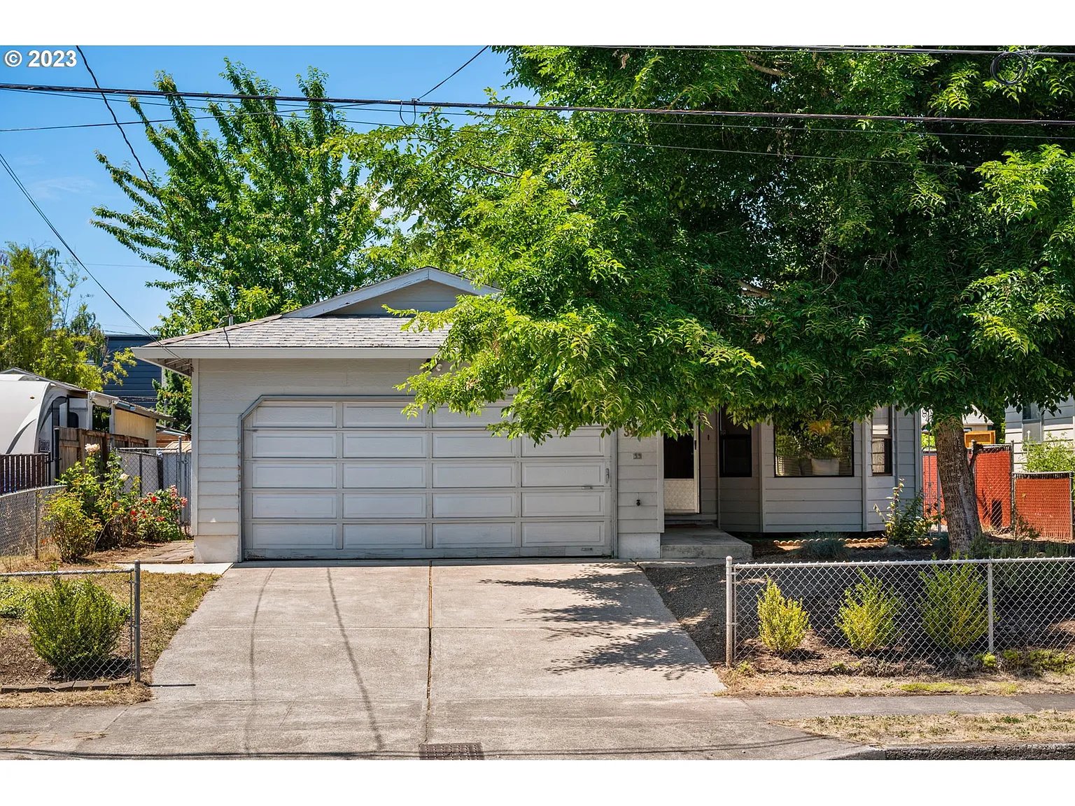 3403 SE 63rd Ave photo 1