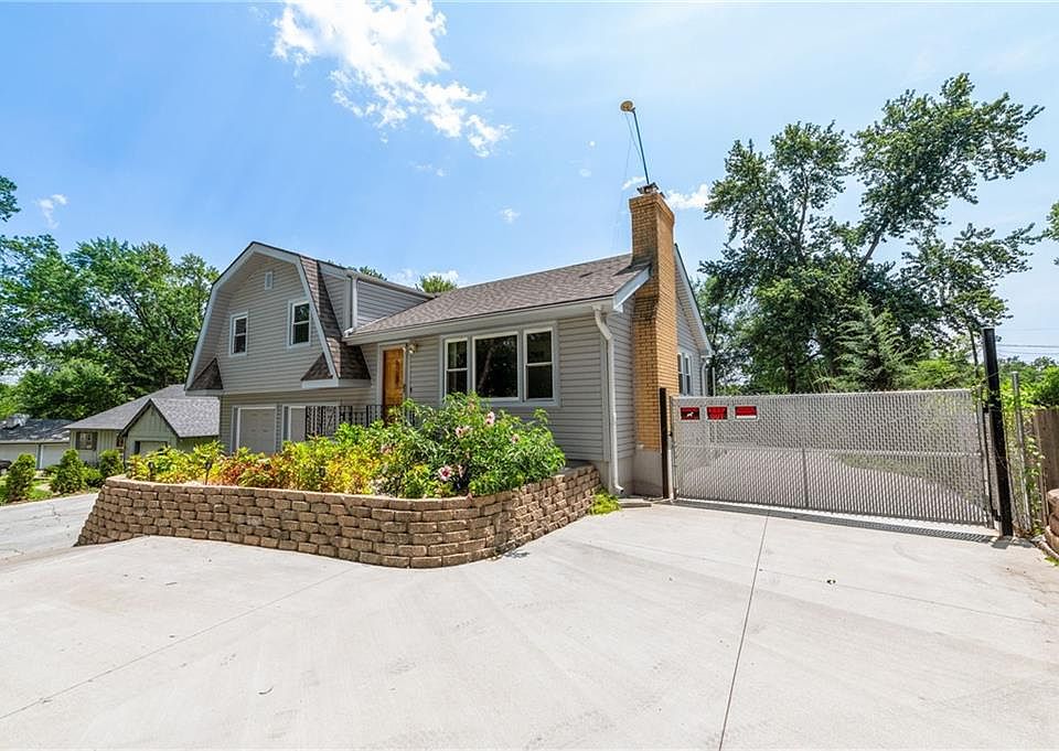 7243 Ridge Ave, Kansas City, KS 66111 Zillow