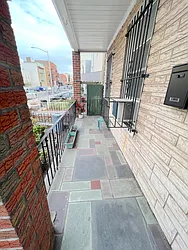 Rented by REALTY QUEST NEW YORK INC