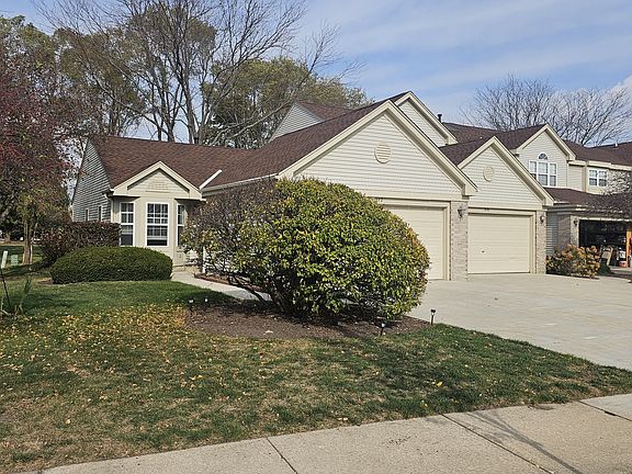 3rd image of 1632 Lexington Dr