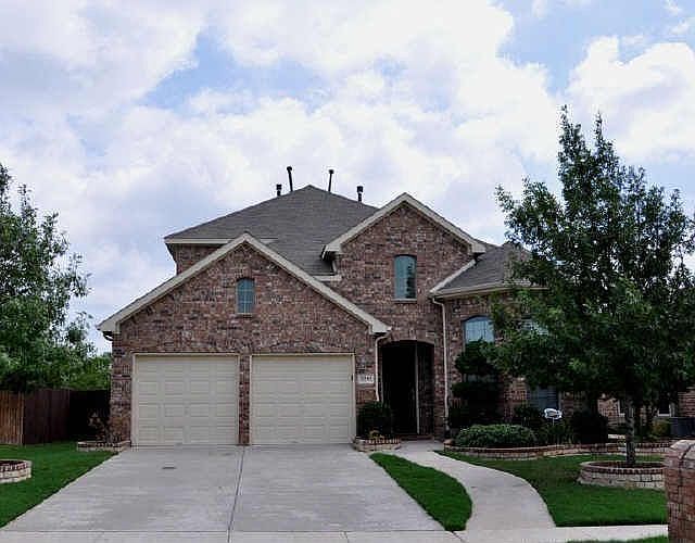1st image of 2219 Wildrose Dr