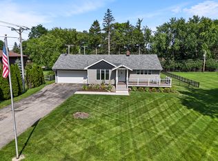 6N381 Spring Ct, Medinah, IL 60157