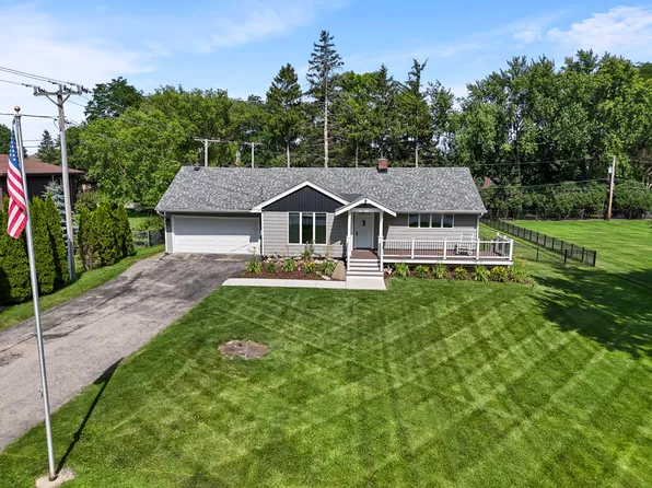 6N381 Spring Ct, Medinah, IL 60157