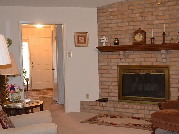 3rd image of 6662 Marshall Place Dr