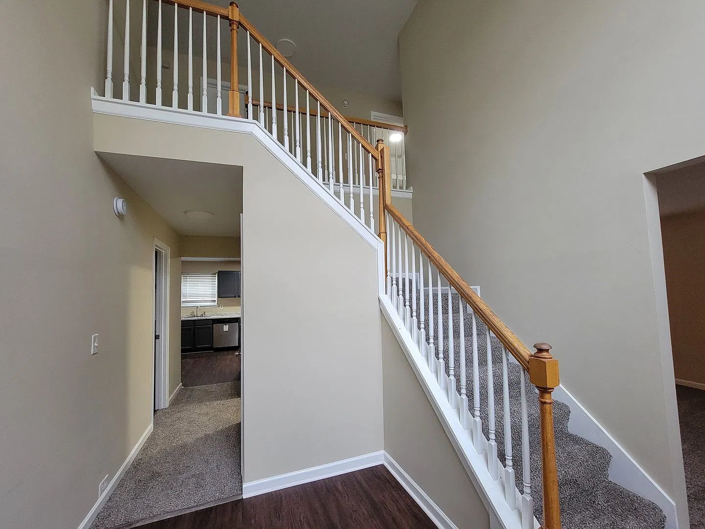 Anneewakee Trails - Grand Foyer & Enjoy resort-style amenities, — Photo 4