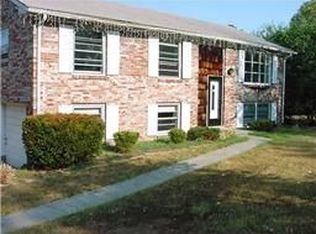 216 Slayden Cir, Clarksville, TN 37040