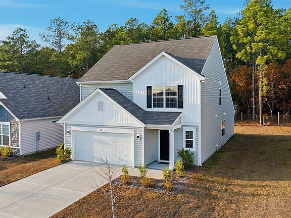 2nd image of 98 Parkwood Ct