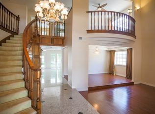 11934 Andasol Ave, Granada Hills, CA 91344