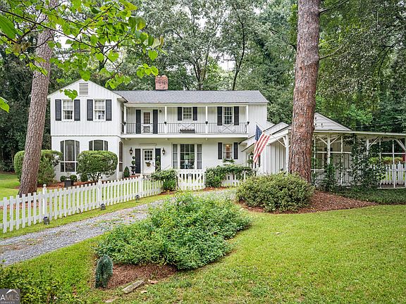 2nd image of 1153 Jackson Springs Rd