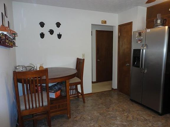 3rd image of 11005 Lake Forest Way
